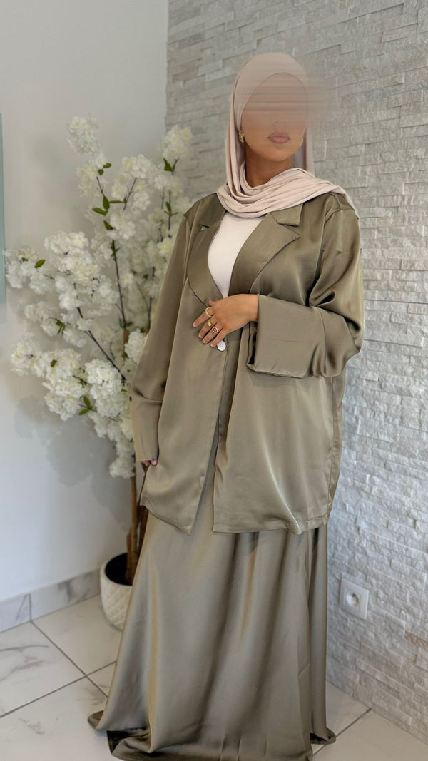 Ensemble silhouette satinée