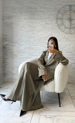Ensemble silhouette satinée